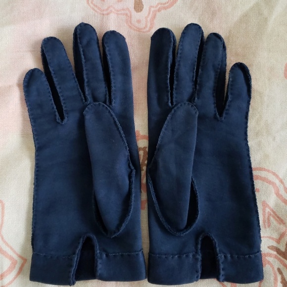 Vintage Blue Gloves (Reindoe by Van Raalte) - Picture 4 of 8